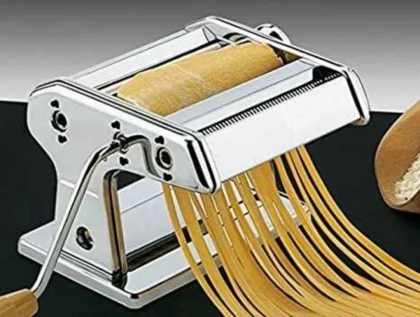 MAQUINA DE PASTAS