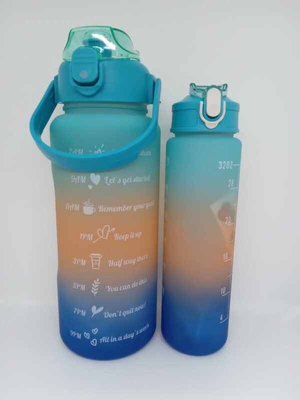 PACK DE BOTELLA MOTIVACIONAL DE AGUA DE 2 LLITROS Y 900M - Imagen 3