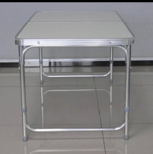 MESA CAMPING PLEGABLE MAS BANQUITOS - Imagen 9