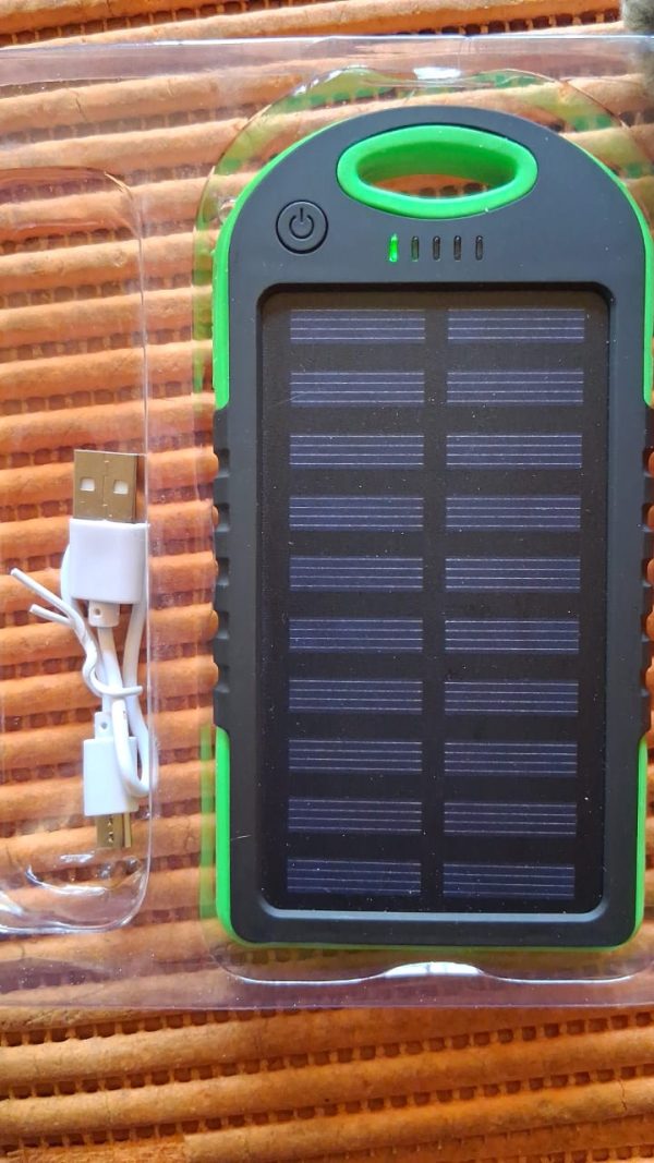 POWER BANK SOLAR PEQUEÑO