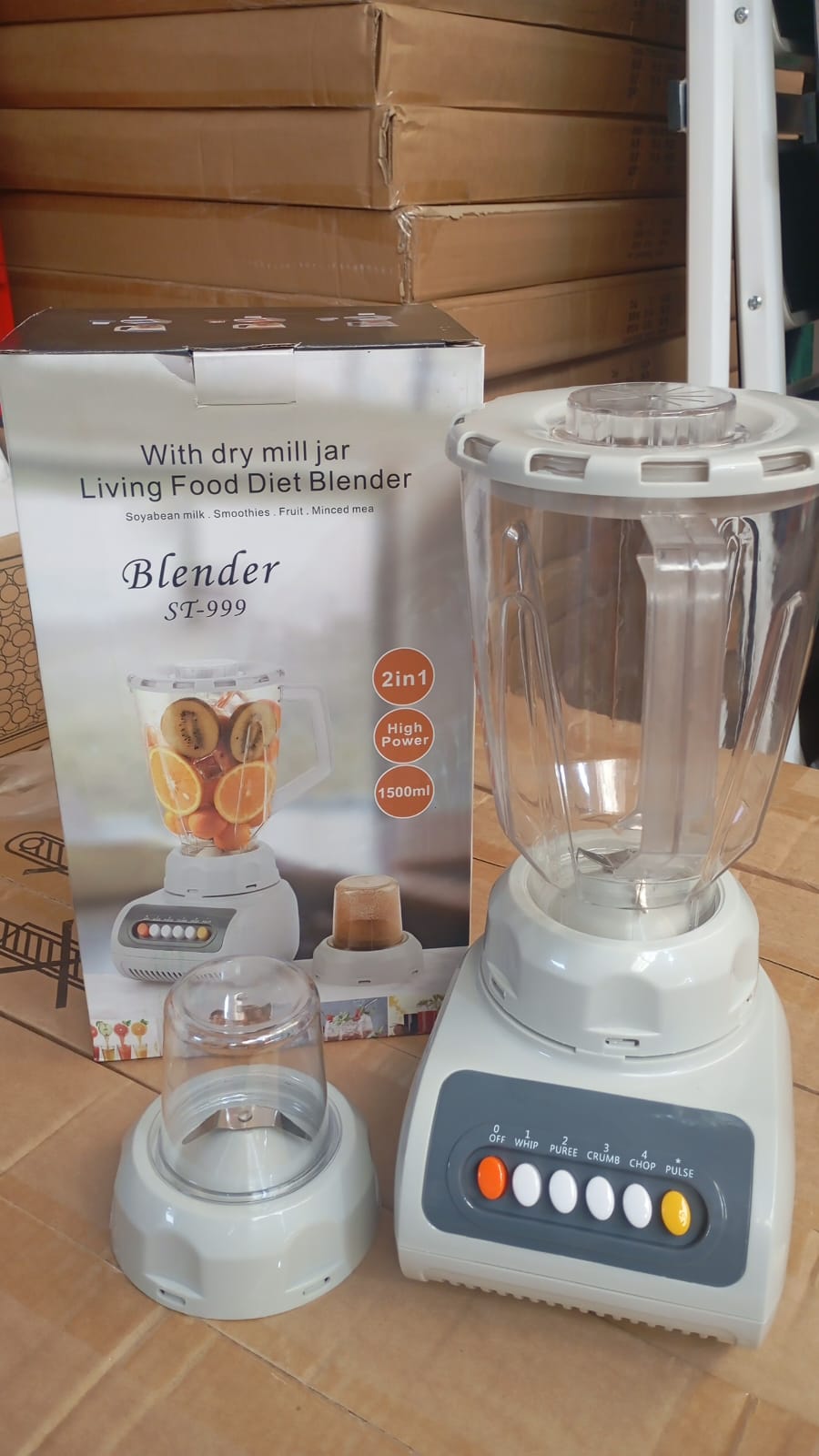 LICUADORA DE PLASTICO MAS PICADOR